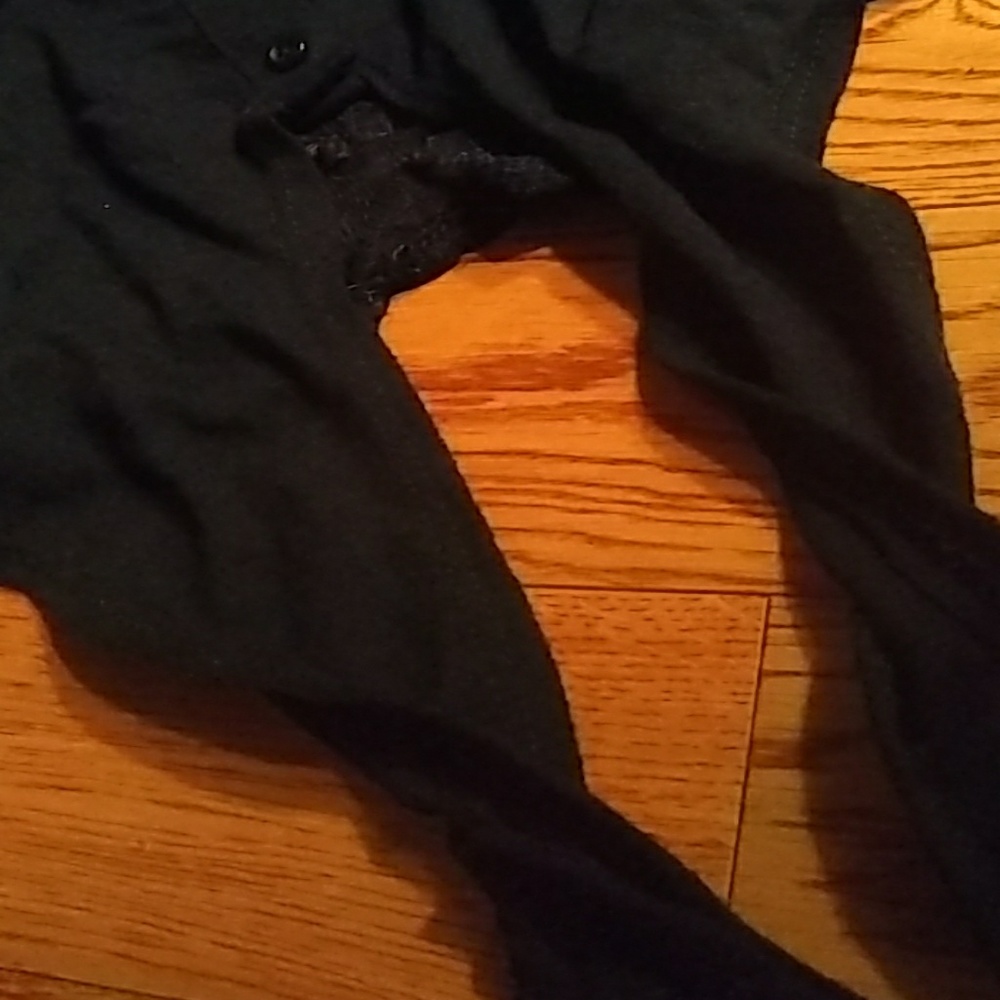 Top - Picture 3 of 4